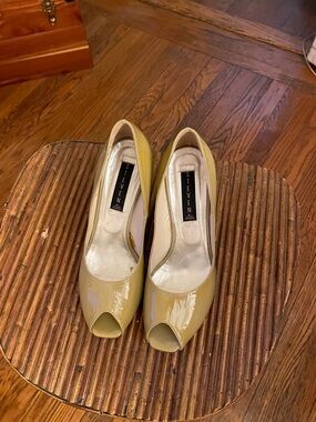 Steven by Steve Madden Light Grey Patent Peep-Toe Heels